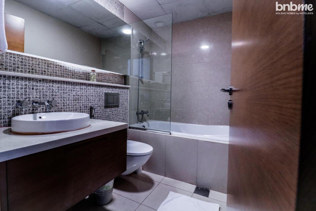 Bnbmehomes - Elegant & Stylish Studio In Downtown - 502 Dubai Buitenkant foto